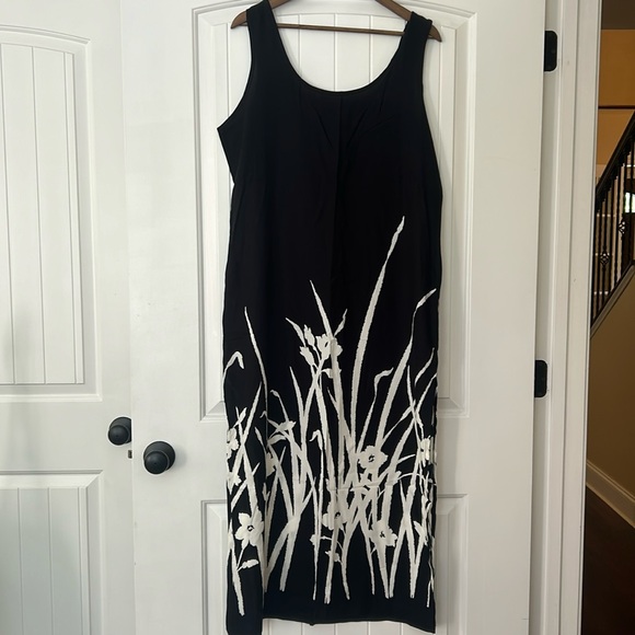 Dotti Black And White Tank Dress - Picture 2 of 8